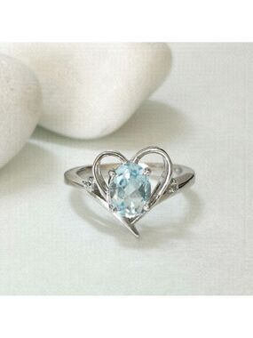 Sky Blue Topaz Ring in Heart with Diamond accents size 6 🆕